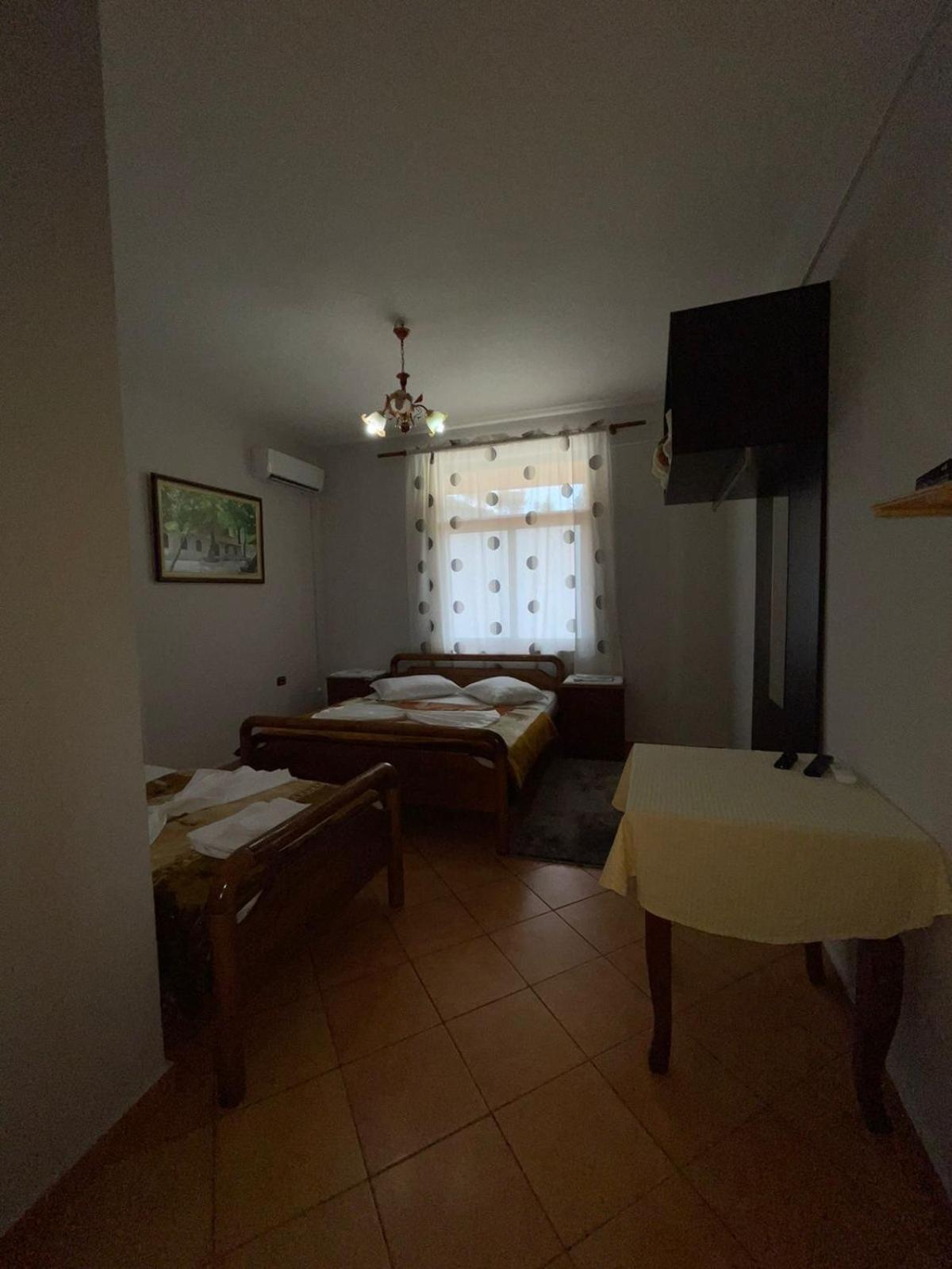 Kt Qato Hotell Bogove
